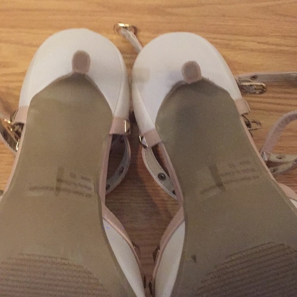 Awesome Heels!!!!! - Picture 8 of 8